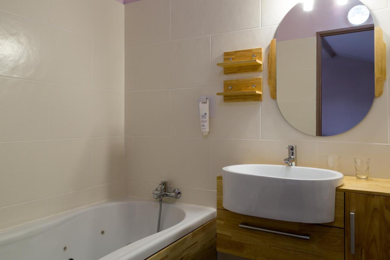 Urban Style, Hotel Le Cheval Noir, Saint-Etienne Ngoại thất bức ảnh